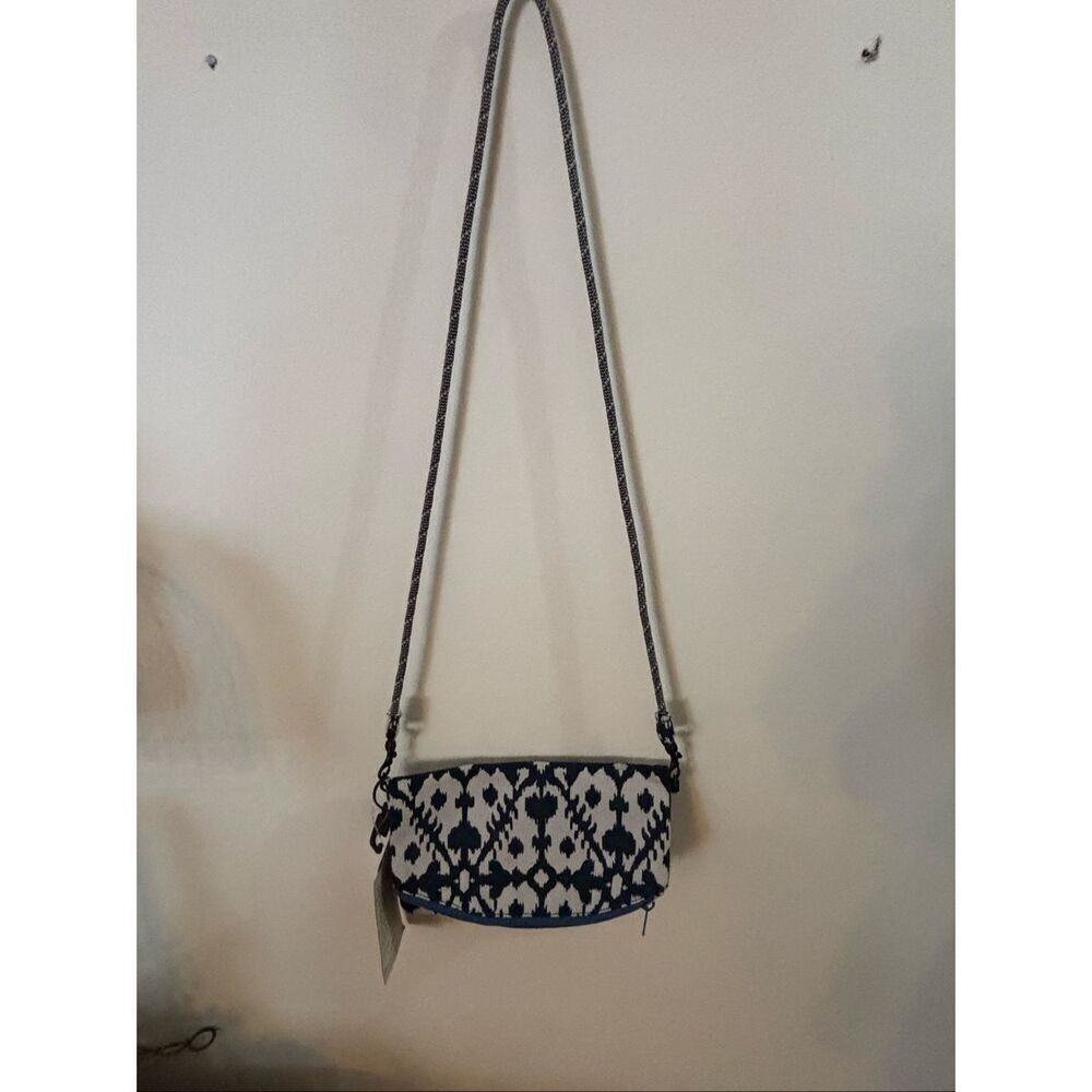 KAVU Crossbody Purse